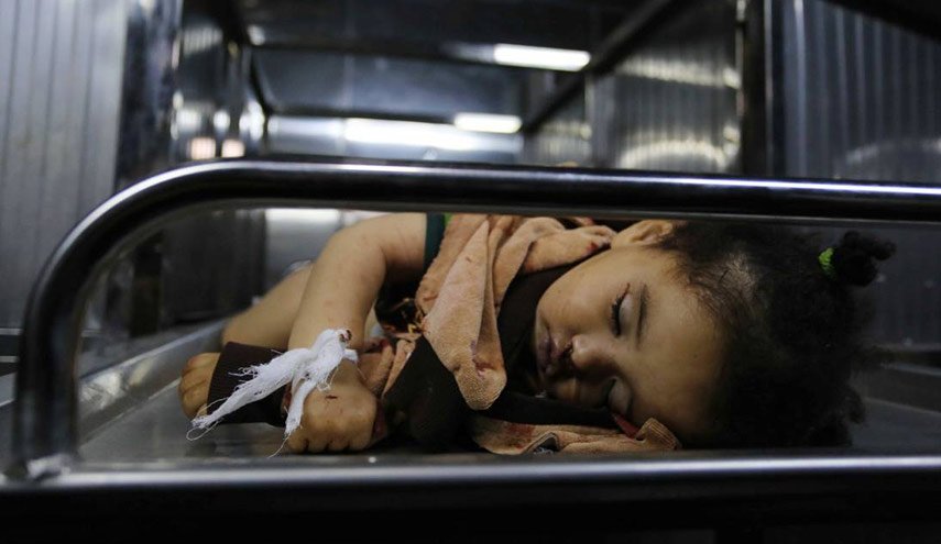 3 شهداء في غزة بينهم أم ورضيعتها والمقاومة ترد