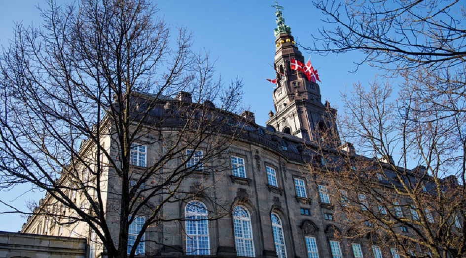 حزب يميني متطرف يطالب بطرد المسلمين، يشارك للمرة الاولى بانتخابات الدنمارك