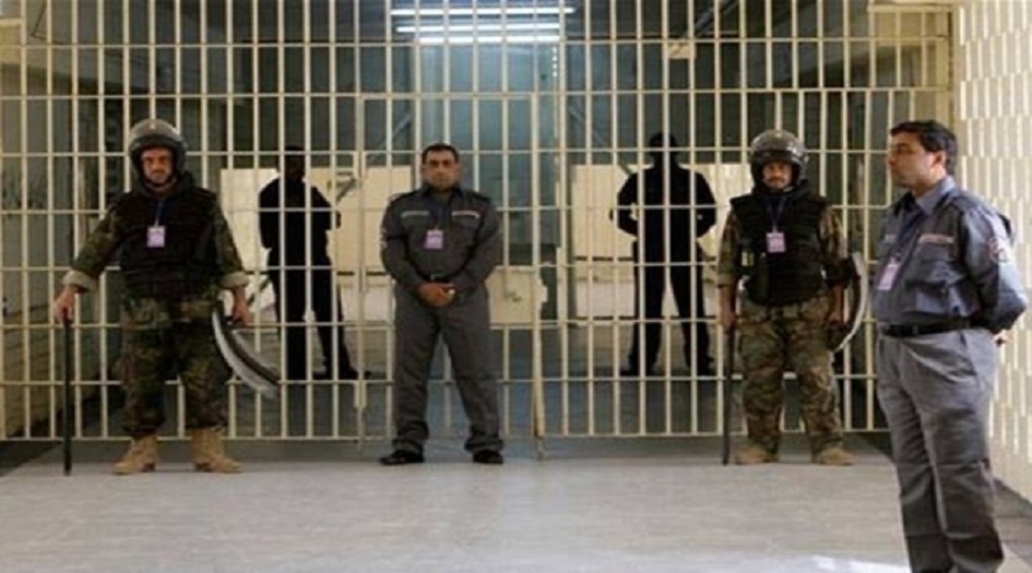 القبض على امرأة سرقت ٢٥٠ الف دولار شمالي بغداد !!