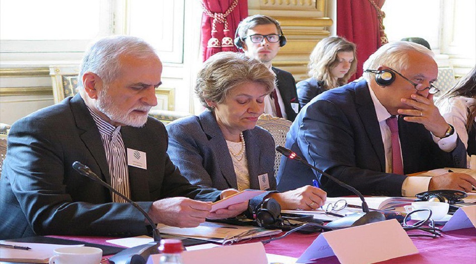 خرازي: التفرد الاميركي يدفع بالتعددية الى خطر الانهيار