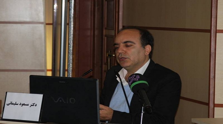 السلطات الأمريكية تعتقل عالماً إيرانياً منذ 8أشهر دون إيضاح السبب