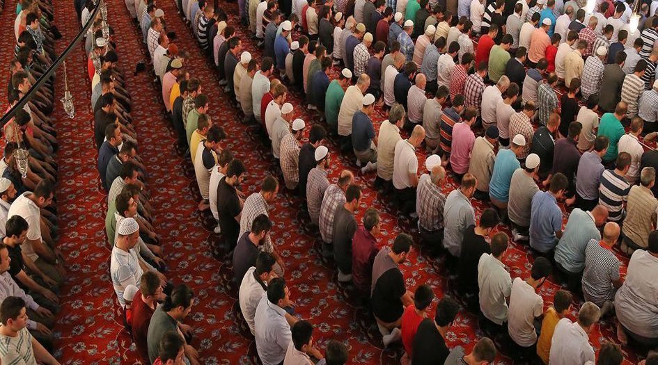 باحثون غربيون: الدِّين أفضل من الإلحاد لصحة الإنسان و الصلاة تعيد برمجة الدماغ