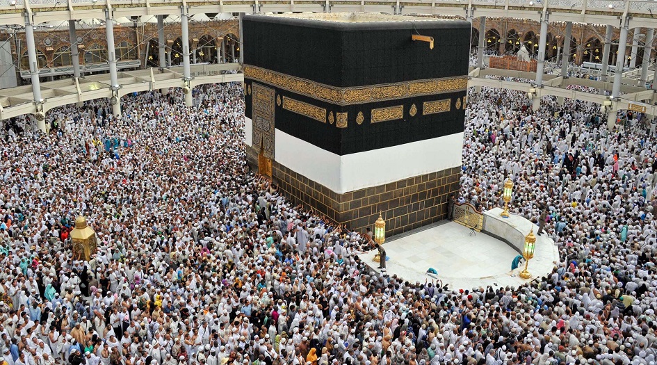 نحو 87 ألف إيراني يتشرفون بزيارة الديار المقدسة