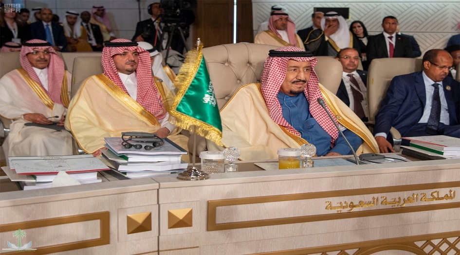 ثلاث قمم في مكة المكرمة ... هدم أم بناء ؟!