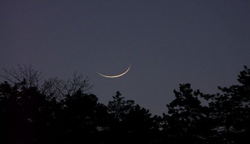 دولة اسلامية تعلن اليوم الاثنين أول أيام عيد الفطر السعيد