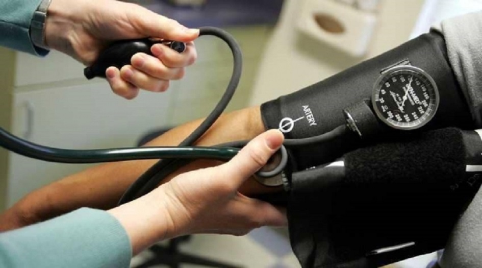 "عصير سحري".. كوب واحد يوميا لخفض ضغط الدم