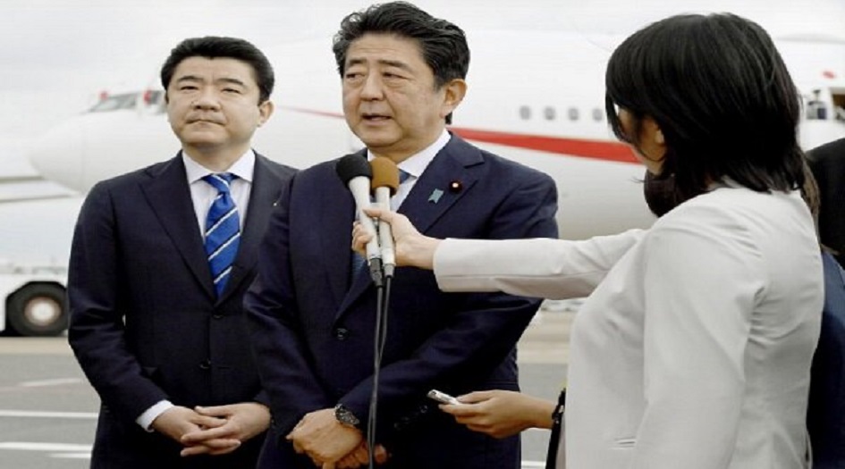 قبل مغادرته طوكيو إلى طهران...   آبي:  اليابان تحاول  قدر المستطاع حل التوترات في الشرق الأوسط