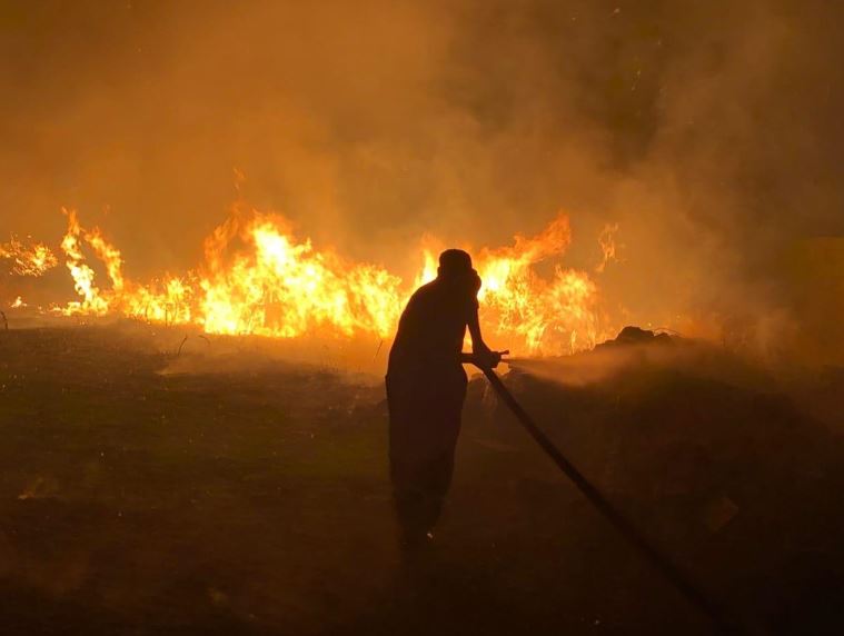 شاهد.. اخماد حريق كبير في  الحويجة