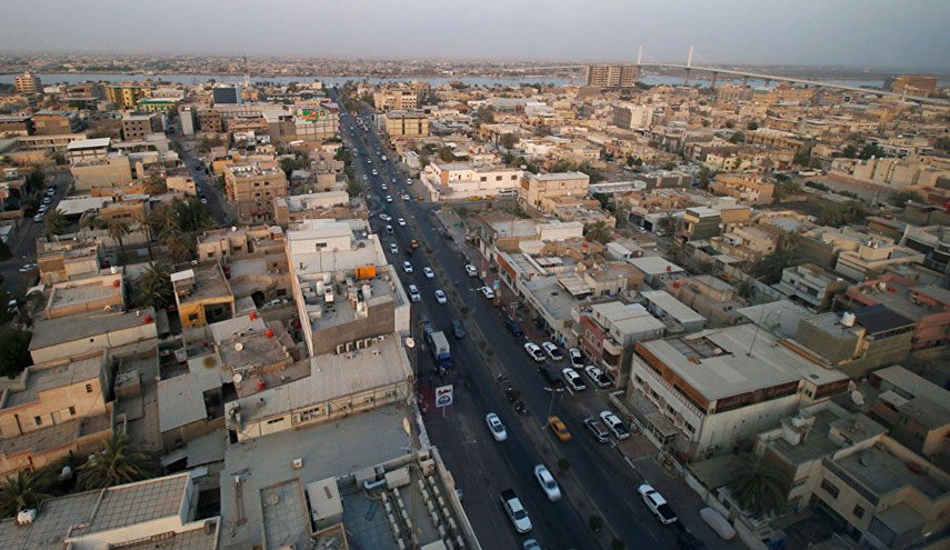 شاهد ما فعله الحر بشوارع البصرة!