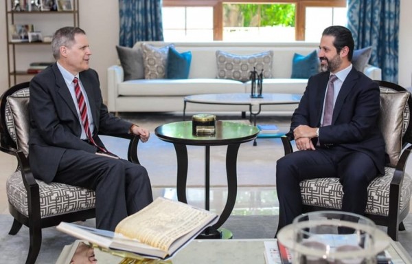 طالباني يحذر السفير الاميركي من تخلف الديمقراطي عن اتفاق كركوك