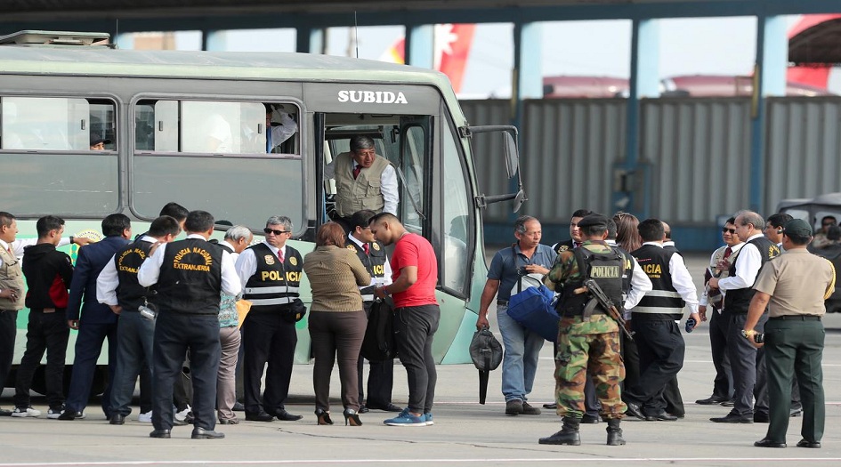 ترامب يعلن عملية ترحيل الملايين من المهاجرين الأسبوع المقبل