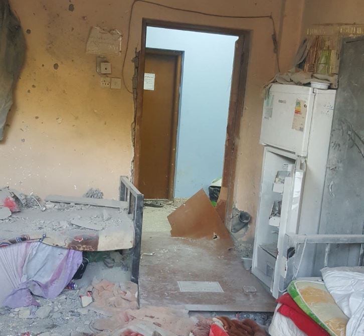 شاهد ..هذا ما خلفه صاروخ الكاتيوشا على إكسون موبيل