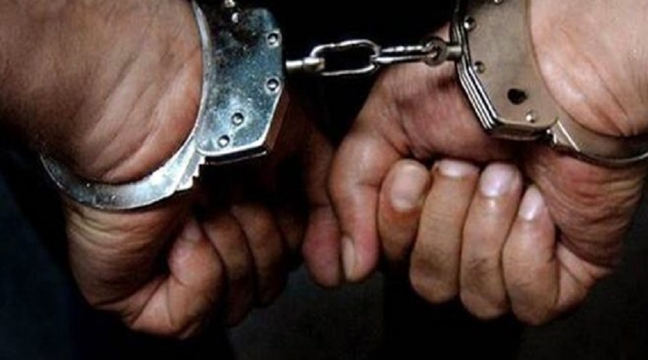 جريمة بشعة في الأنبار.. قتل أباه وزوجة أبيه بـ {طبر} +الصور