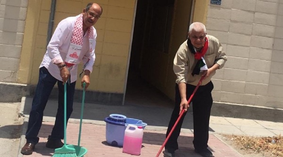 #لا_لصفقة_القرن /الجمعية البحرينية لمقاومة التطبيع تطهر مكان وقوف اسرائيلي أمام بوابتها