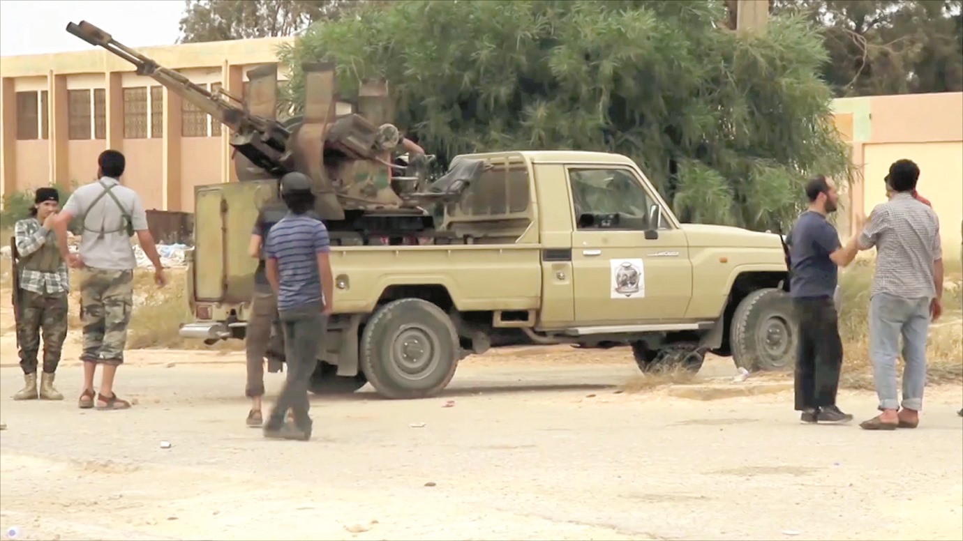  قوات حفتر تسقط مقاتلة لحكومة الوفاق 