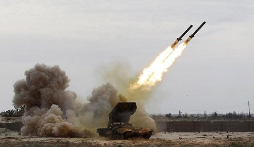 إطلاق صاروخي "زلزال1" على تجمع للمرتزقة في تعز