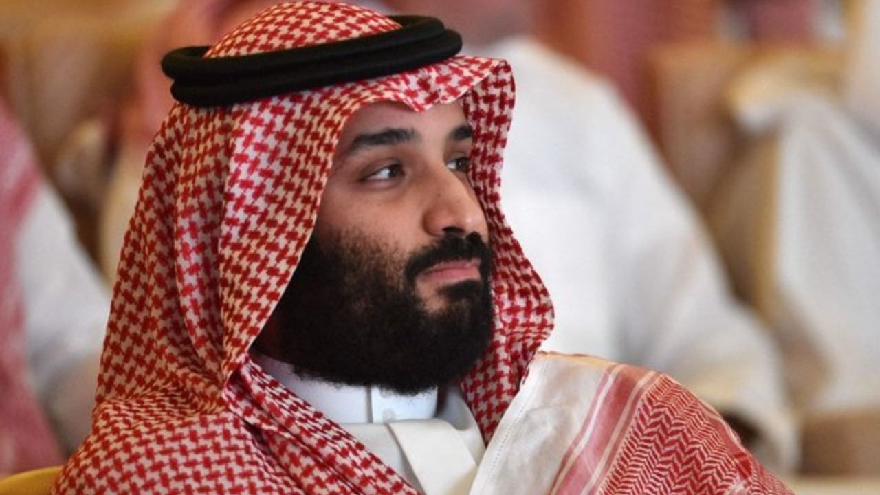 مجتهد يكشف عن قرار ابن سلمان الجديد بشأن مطار أبها الدولي