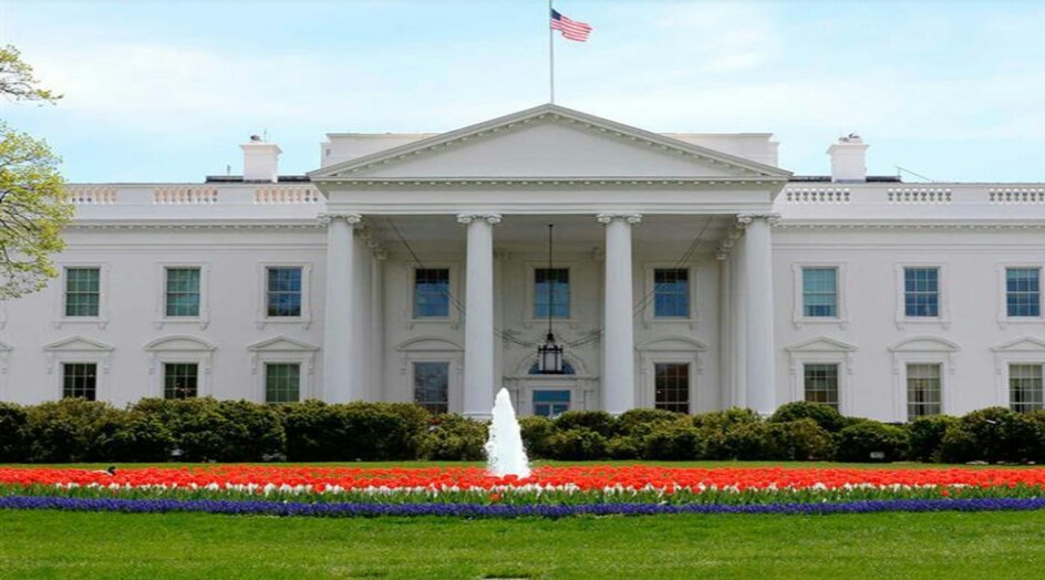 بعد 20 عاما.. عودة المرأة التي هزت عرش البيت الأبيض!