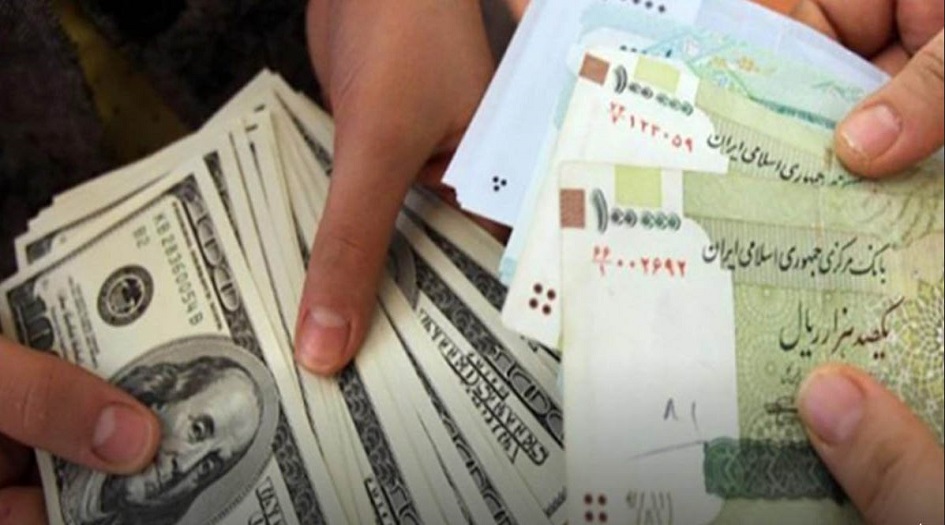 الريال الايراني يتعافى امام الدولار بنسبة 21 بالمئة
