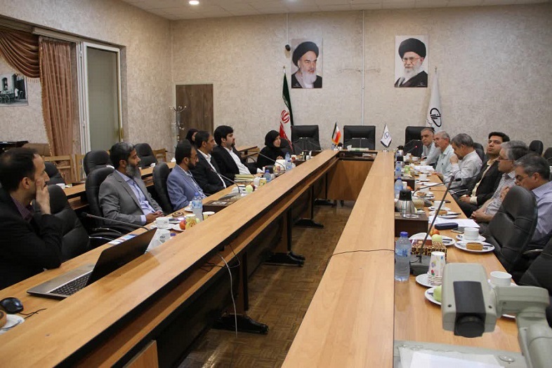 مؤسسة بحثية ايرانية تبرم مذكرة تعاون مع جامعة نزوى العمانية