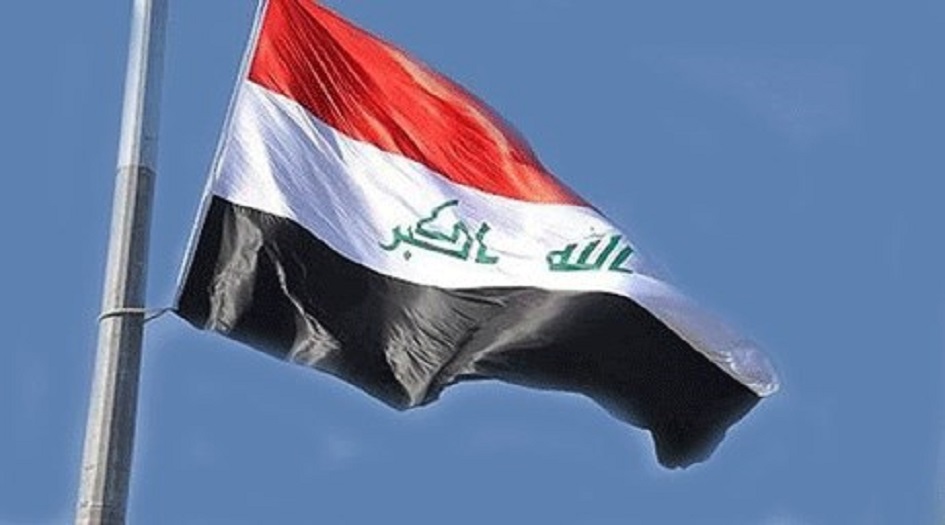 شاهد.... وزارة عراقية تهمل العلم العراقي