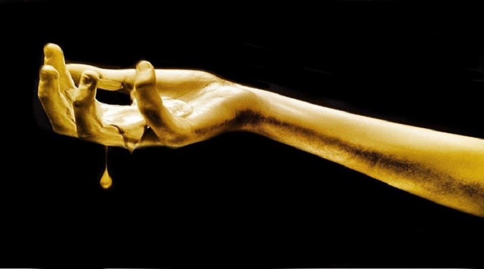 اكتشاف جديد في الذهب أذهل علماء الفيزياء!