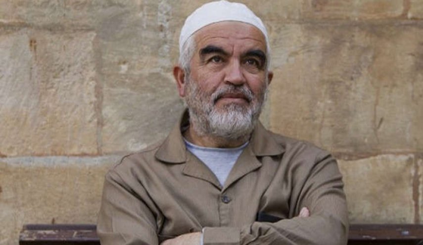 الاحتلال يرفض السماح للشيخ صلاح بصلاة "الأضحى"
