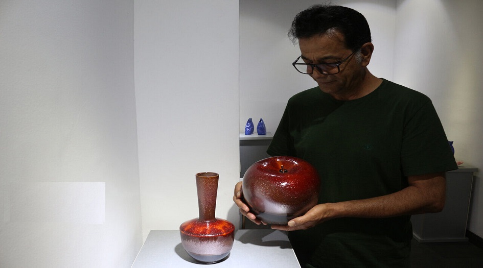 اقامة معرض دلربا للسيراميك في ايران