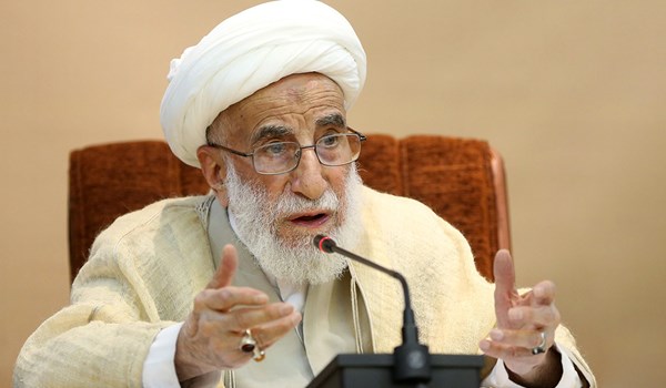 آية الله جنتي يدعو الى إنهاء الضغوط على الشيخ زكزاكي وتقديم العلاج له كاملا