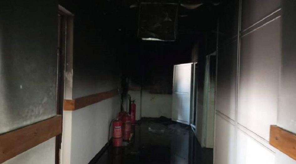 شاهد اخماد حريق داخل جامعة بغداد