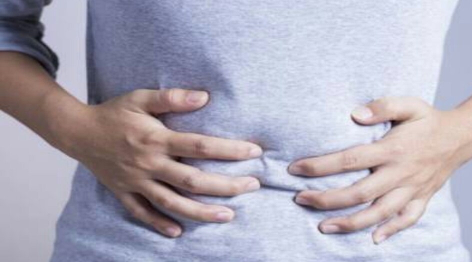 اربع طرق للتخلص من الانتفاخ المزعج