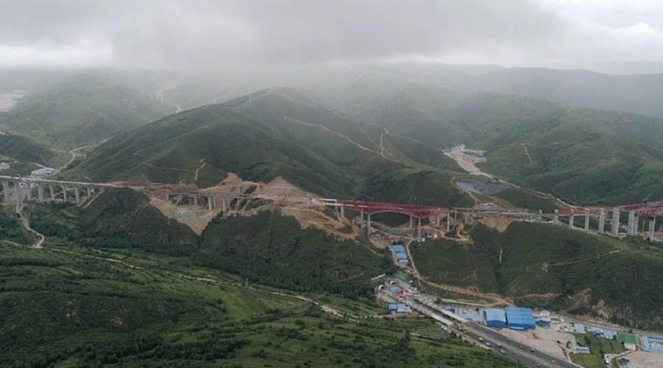 بالصور..الصين تدخل غينيس بأطول نفق لولبي في العالم