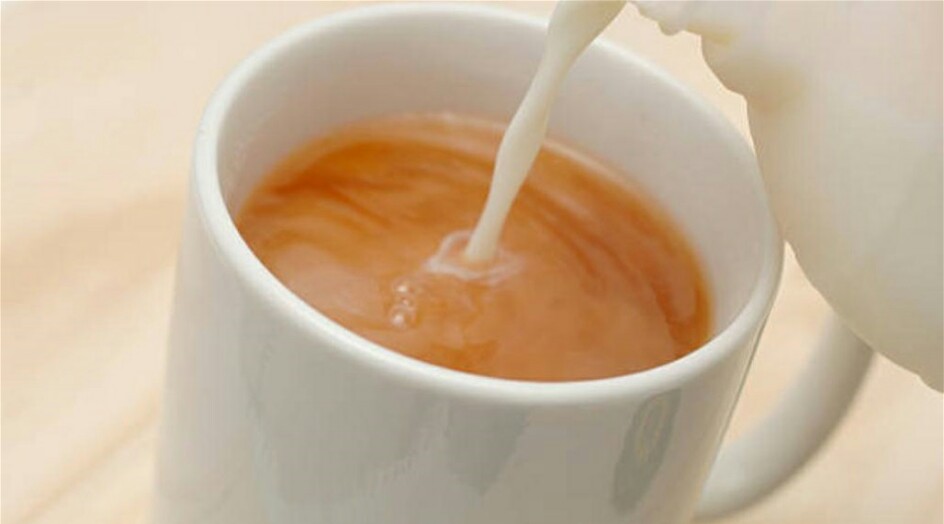 إمرأة تحير الأطباء بمرضها والسبب هذا المشروب الساخن!