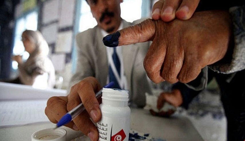 التونسيون فى مصر يصوتون في انتخابات الرئاسة التونسية