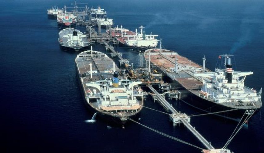 ناقلات النفط تتكدس في الموانيء السعودية