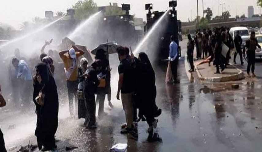 تحقيق بشأن الاعتداء على حملة الشهادات العليا ببغداد