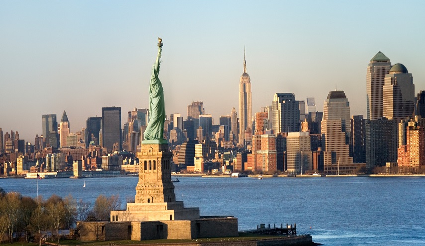 250 ألف دولار غرامة... خبرعاجل يخص الأجانب في أمريكا