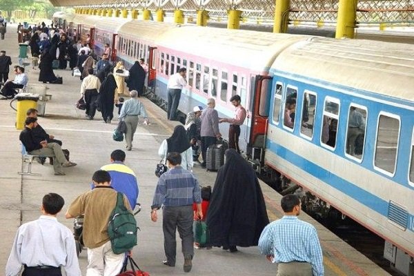 رئيس هيئت مديره رجا:  ۳۸ قطار رجا زائران اربعين حسيني را جابه‌جا مي‌كنند