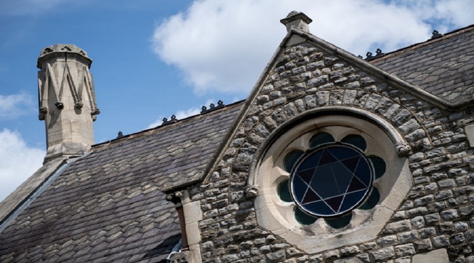 الكشف عن  "كنيس يهودي سري" في دبي