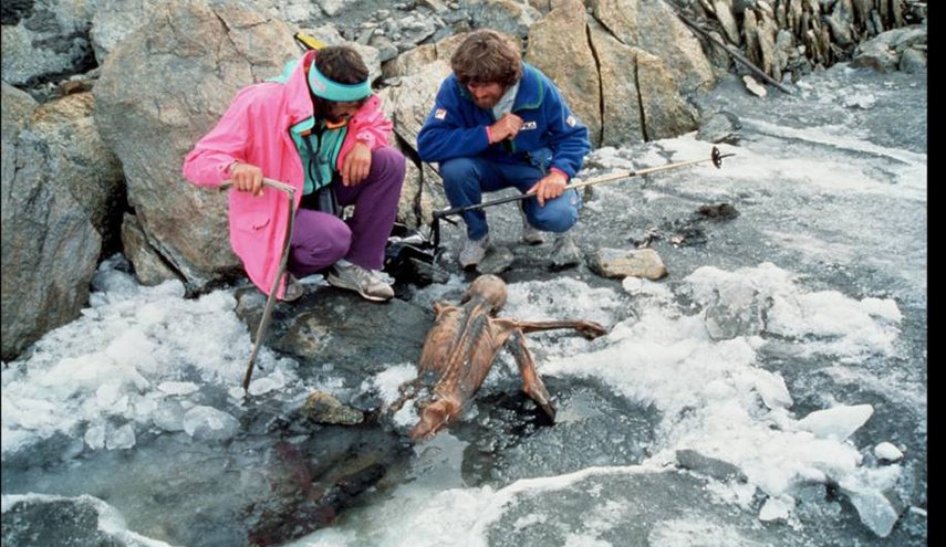 العثور على رجل الثلج في جبال الالب +صور