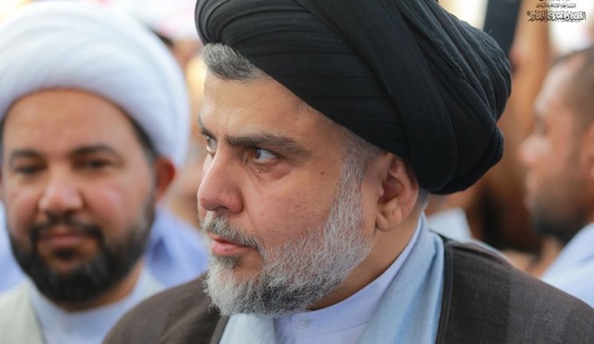 مقتدى الصدر يدعو المتظاهرين الى ابعاد شبح التدخل الامريكي