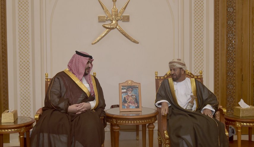 زيارة بن سلمان المفاجئة لسلطنة عمان جاءت للوساطة!