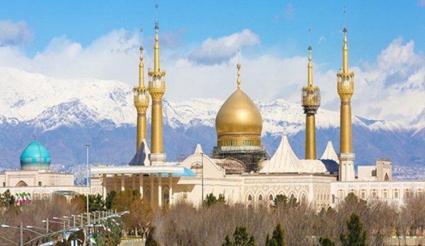 المشاركون في مؤتمر الوحدة الاسلامية يزورون مرقد الامام الخميني (رض)