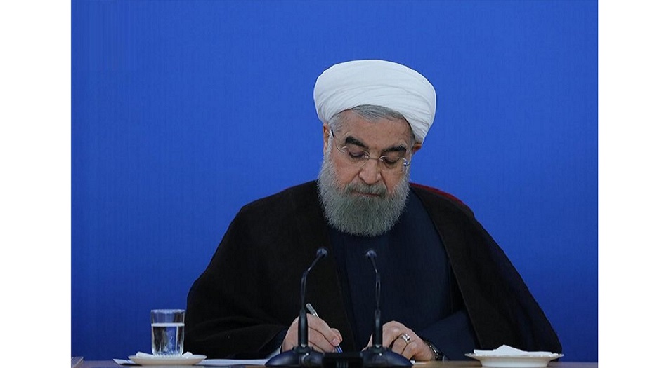 روحاني : اسم البروفسور "فضل الله رضا" سيبقي خالدا بين كبار النخب الايرانية