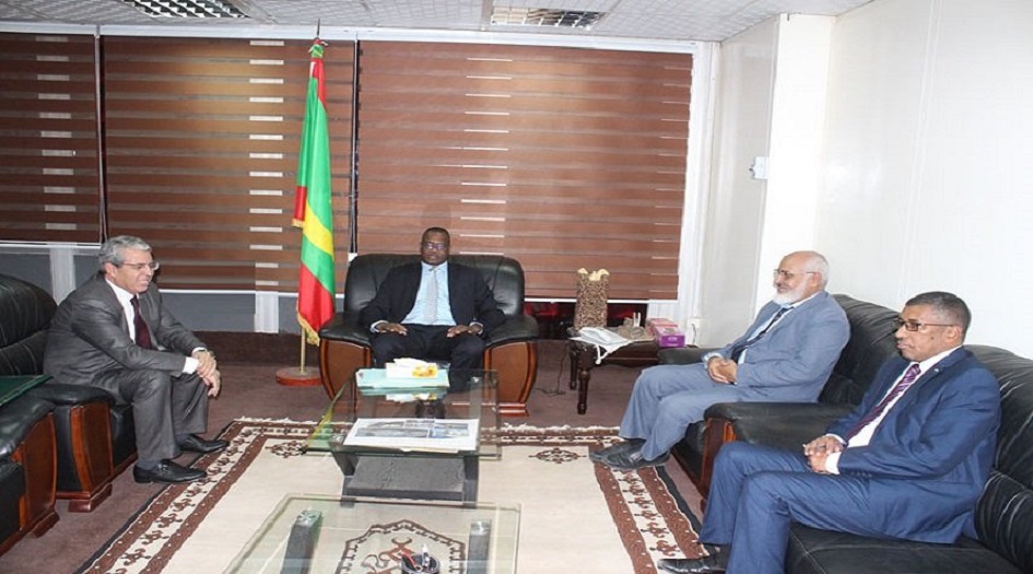 وزير الثقافة الموريتاني يلتقي السفيرين الغامبي والجزائري