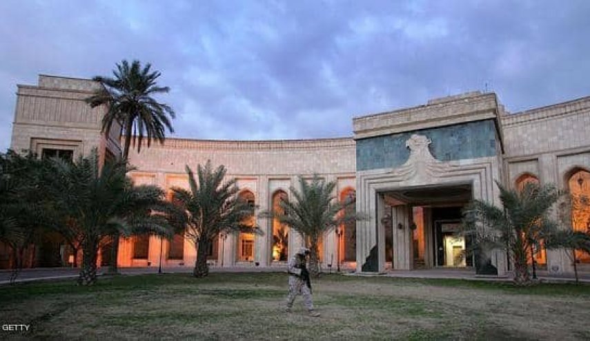 السفارة الامريكية تتدخل في قرار للعراق بتعليق عمل قنوات فضائية
