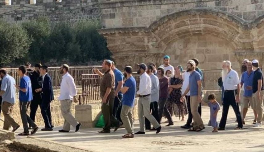 138 إسرائيليًّا يقتحمون المسجد الأقصى