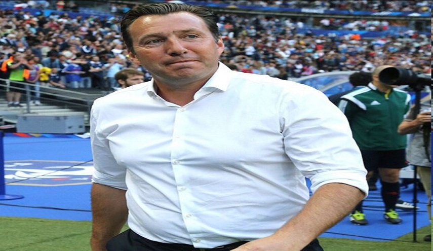 الاتحاد الايراني لكرة القدم يستغني عن خدمات مدربه البلجيكي