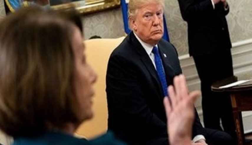 بيلوسي: إحالة ترامب للمحاكمة يوم عظيم للدستور وحزين لأمريكا