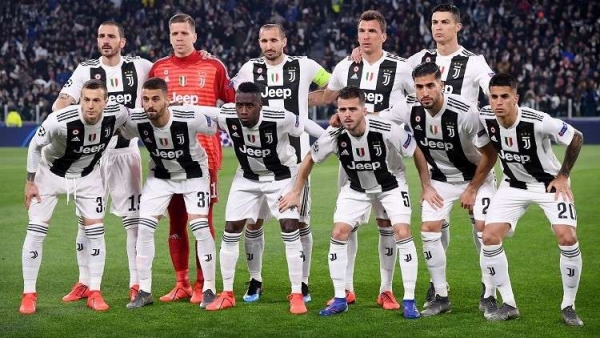 بالصورة.. يوفنتوس يكتب أسماء لاعبيه بالعربية